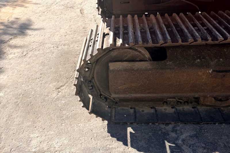 OmecoHub - Immagine FIAT HITACHI EX135